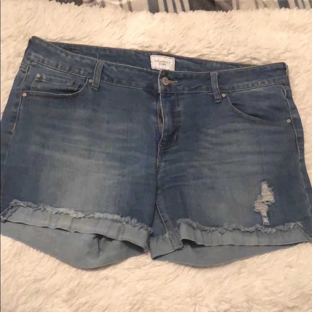 Celebrity pink shorts size 15